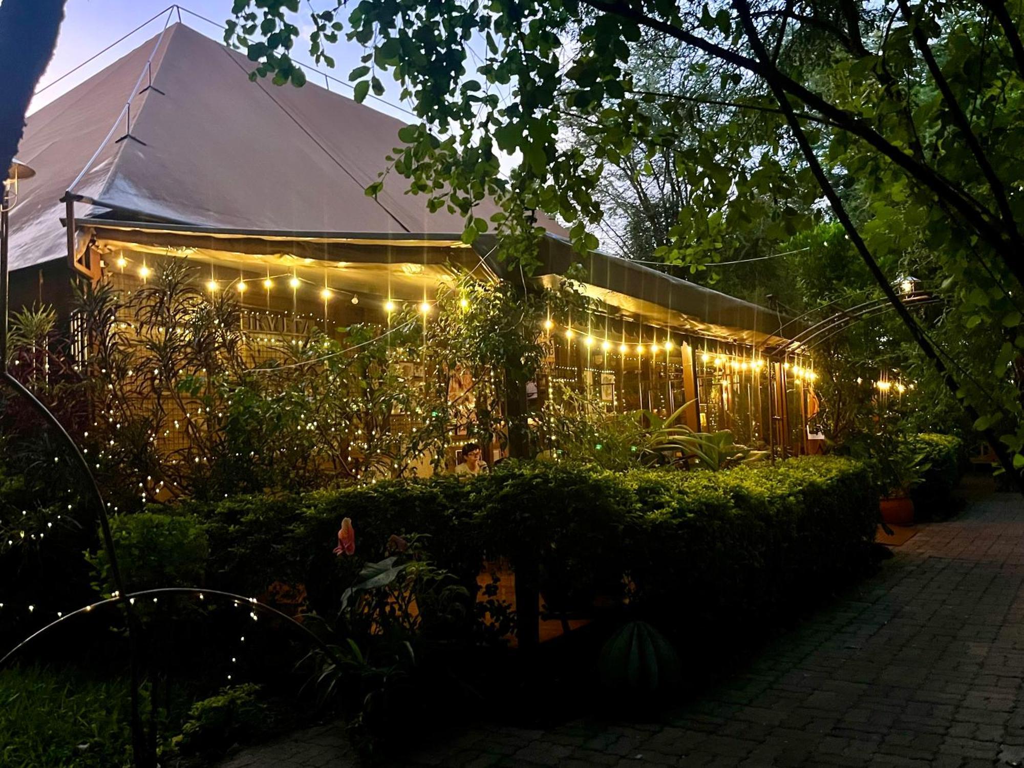 Ikweta Safari Camp Hotel Maua Ngoại thất bức ảnh