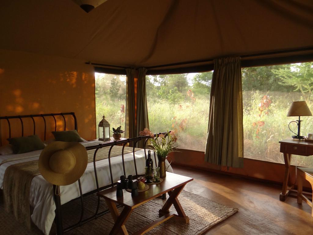 Ikweta Safari Camp Hotel Maua Ngoại thất bức ảnh