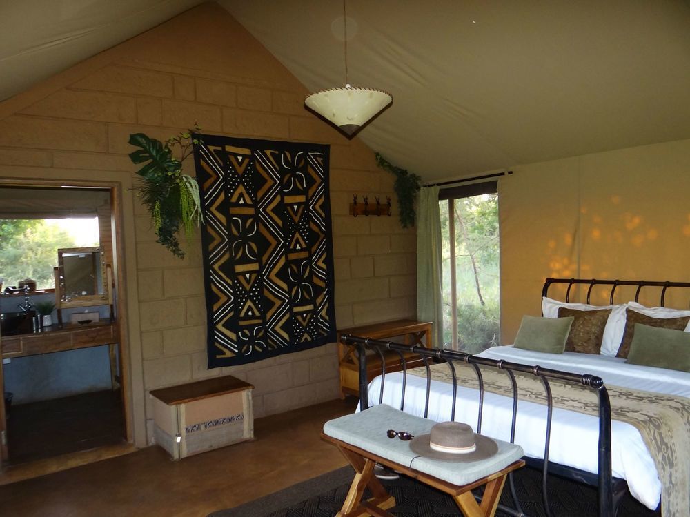 Ikweta Safari Camp Hotel Maua Ngoại thất bức ảnh